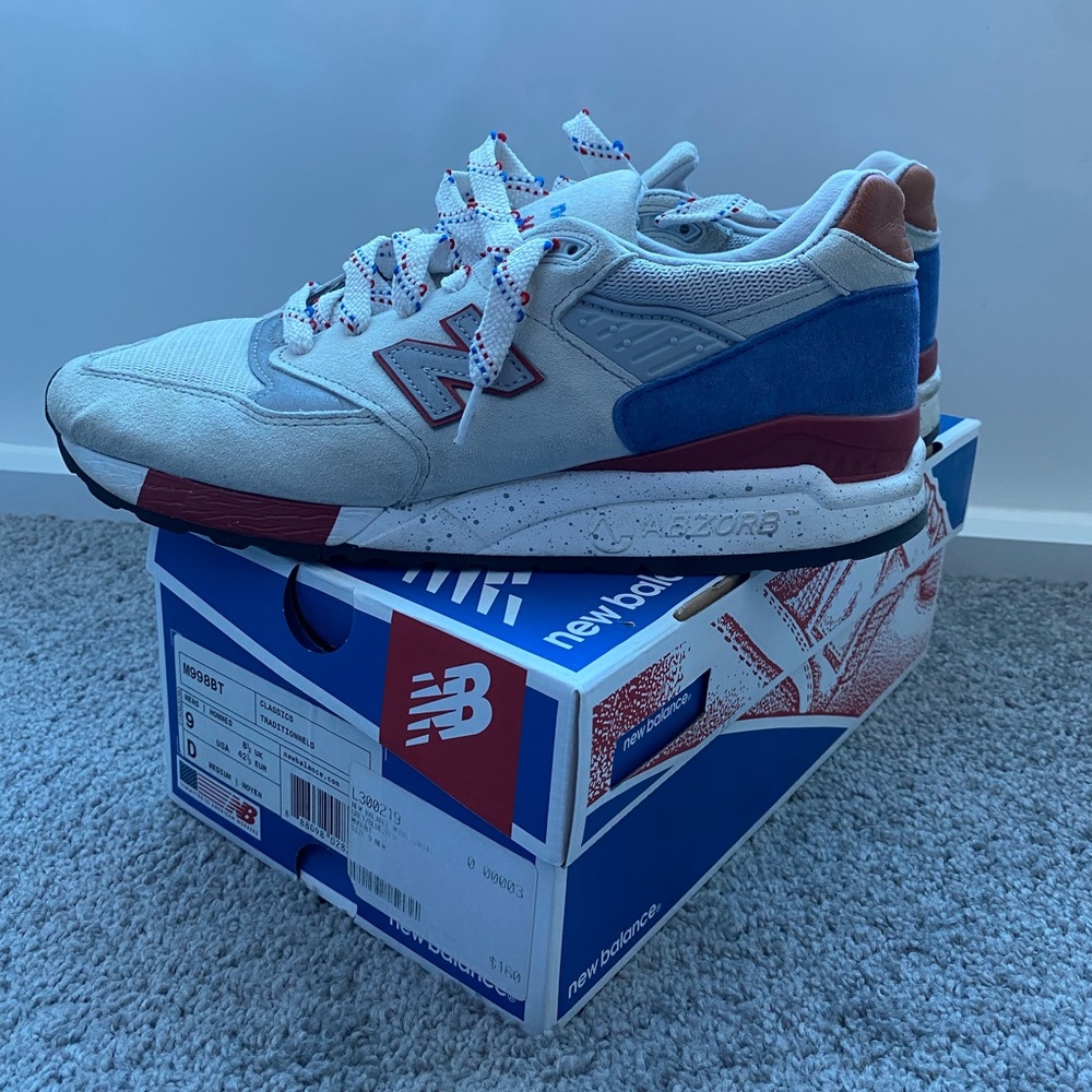 New Balance 998